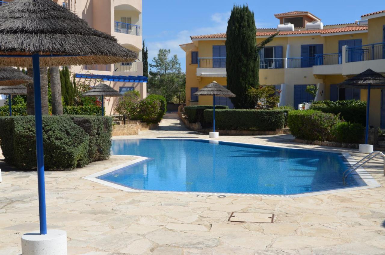 Vacation House Sanders Paphos Buitenkant foto