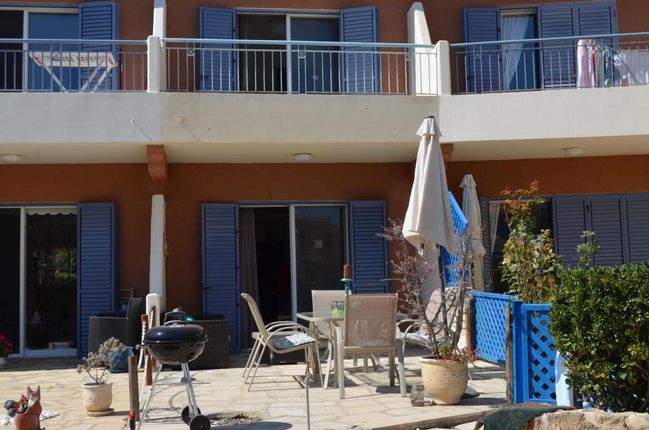 Vacation House Sanders Paphos Buitenkant foto