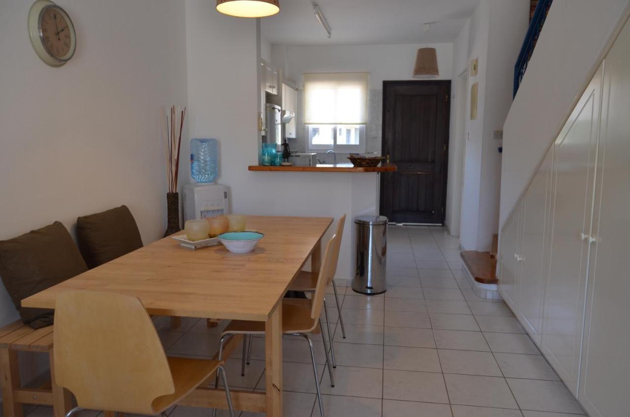 Vacation House Sanders Paphos Buitenkant foto