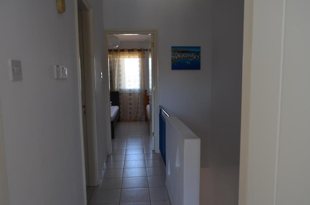 Vacation House Sanders Paphos Buitenkant foto